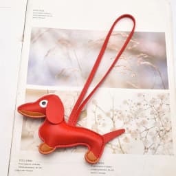 Adorable Dachshund Charm Pendant, Leather Material, Women's Bag Accessory, Exquisite Style
