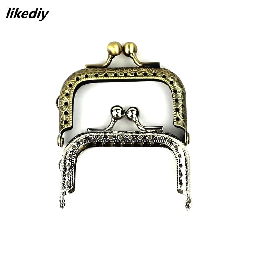 10 Pcs/Lot 6.5 CM Antique Bronze/Silver Square Shape Embossing Mini Tiny Metal Purse Frame DIY Kiss Clasp Lock Bag Accessory