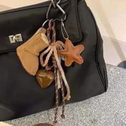 PU Leather Star Keychain Pentagram Car Keyring with Woven Acrylic Heart Snow Boots Pendant Creative Bag Charms