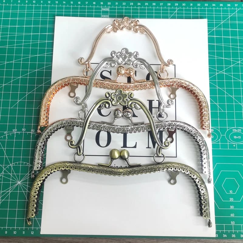 3pcs 20.5 CM Bronze Silver Golden Plum Blossom Flower Pattern Vintage Metal Purse Frame Kiss Clasp Handle Bag Accessories