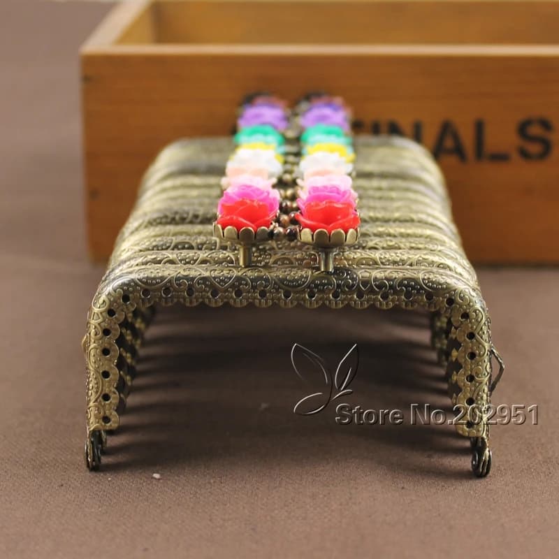 KISSDIY 20pcs Wholesale 8.5 CM Rose Head metal purse frame antique Bronze Square Kiss metal Clasp Pattern DIY Bag Accessories