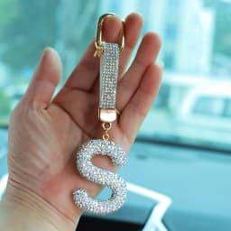 Fashion Shiny Rhinestone Letters Keychain Bag Charm Cute Letters Pendant Car Key Ring Backpack Decoration Accessories Gifts