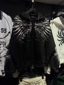 Gothic Wing Graphic Print Black Zip Up Hoodie Vintage Grunge Cross Pattern Oversized Soft Streetwear Y2K Punk for Men Daily Wear
