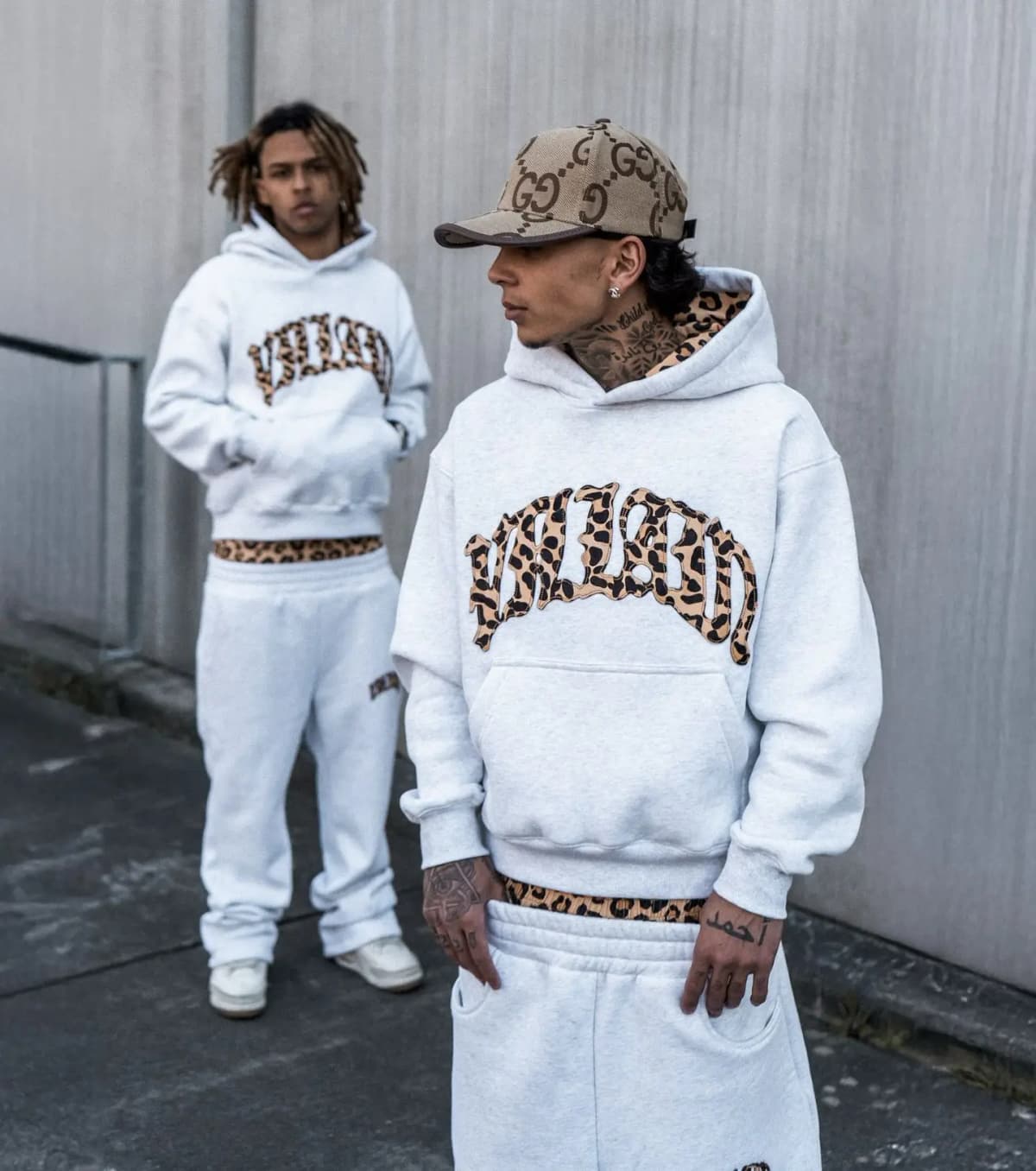 Leopard Print Letter Embroidery American Hip-hop Men Hoodie Retro Harajuku Street Sports Suit Fashionable Casual Sweatshirts ﻿