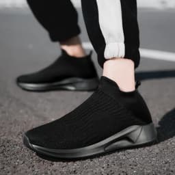Fashion Casual Shoes Men Luxury Outdoor Couples Sneakers Designer Slip-on Sock Shoes Breathable Men Sport Shoes Chaussure Homme