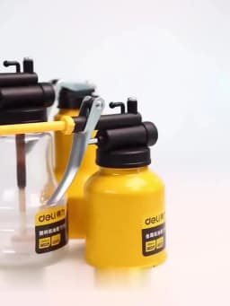 Deli Clear Oil Can High Pressure Oiler Grease Gun Extended Sprinkler Plastic Oil Pump Cans Mini Home Injector Can 180-500ml