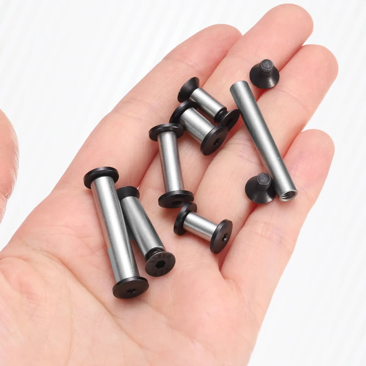 5/10pcs Knife Handle Screws M4 Torx Sink Head Pocket Knife Pivot Pin Folding Knives Bolts Fasteners 17-28mm for Blade Fixing