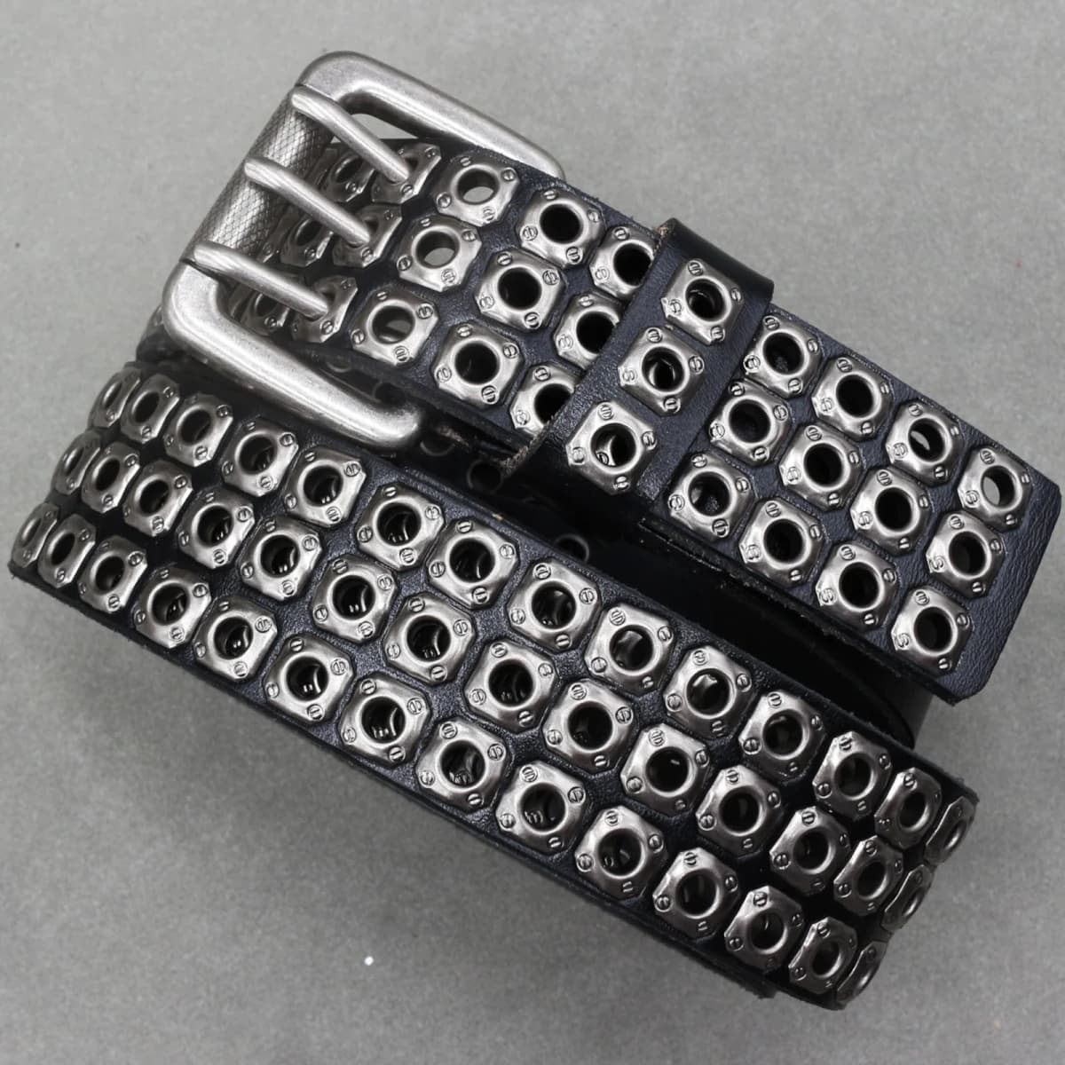 Designer Brand Belt Men Rivet Real Leather Pin Belt Male Black Rock Genuine Leather Cowhide Luxury Punk Belt Jeans