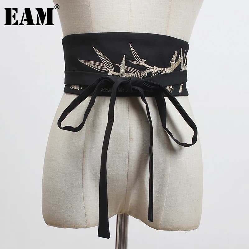 [EAM]  Black Embroidery Bandage Split Long Wide Belt Personality Women New Fashion Tide All-match Spring Autumn 2026 1Y820
