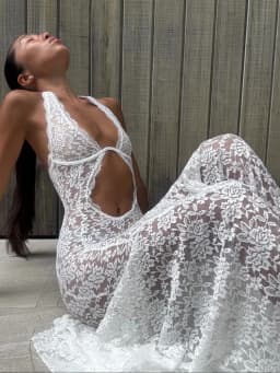 White Lace Hollow-out Halter Dress Women Sexy Sleeveless Off-shoulder Backless Maxi Vestidos 2026 Lady Vacation Beach Gowns 2026