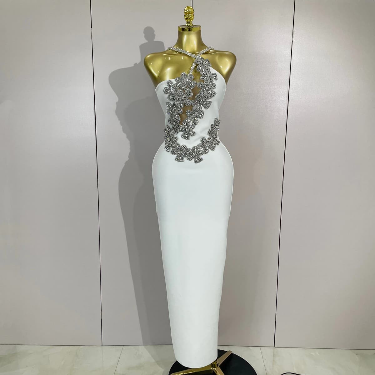 Sexy Backless Sparkly Crystal Diamonds White Bodycon Bandage Dress Women Celebrity Elegant Evening Club Party Birthday Dresses