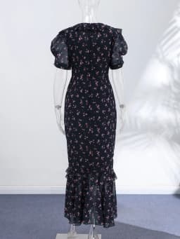 Floral Puff Sleeves Maxi Dresses Women's Slim Waist-cinching Hip-wrap V-neck Dress 2026 New Ladies Summer Vacation Outwear