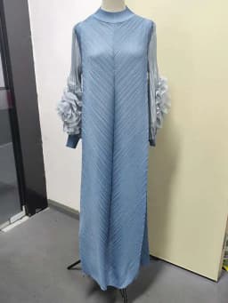 LANMREM Maxi Pleated Dress Round Neck Spliced Fungus Full Sleeve Dresses For Women 2025 New Spring Clothing 2Qa1331