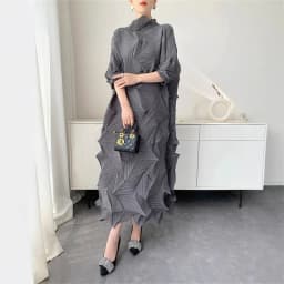 LANMREM Pleated Long Dress For Women Elastic Loose Irregular Pleated Stand Collar Pullover Famale Clothing Half Sleeve 2DB4256