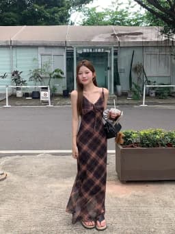 Summer New Women's Gentle Grid Strap Dress Waist Inward Meat Conceal Thin Pear Shape Retro Dress H Version Spring Autumn