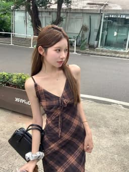 Summer New Women's Gentle Grid Strap Dress Waist Inward Meat Conceal Thin Pear Shape Retro Dress H Version Spring Autumn