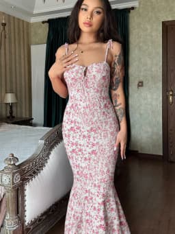 Hugcitar Floral Print Sleeveless Backless Slips Lace Up Maxi Dress Sexy Bodycon Summer Elegant Outfits Holiday Party Wholesale