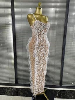 Luxury Women Sleeveless Sexy Strap Square Collar Shinning Beading Feathers Bodycon Long Dress Elegant Evening Party Wear