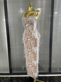 Luxury Women Sleeveless Sexy Strap Square Collar Shinning Beading Feathers Bodycon Long Dress Elegant Evening Party Wear