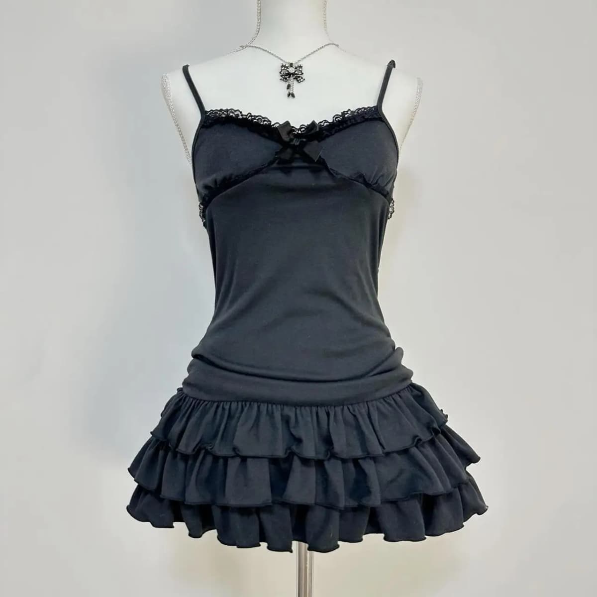 Lace Yarn Pattern Sexy Slim Pink Dress Mini Skirt Tie Rope Halter Bow Lace Decoration Sexy Slim Retro Fashion Aesthetic