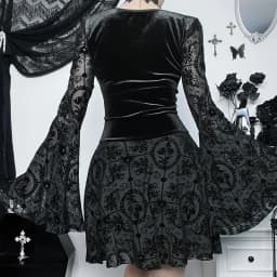 Goth Dark Elegant Vintage Mall Gothic Velvet Dresses Grunge Punk Style Flocked Bandage Dress Women Flare Sleeve Party Alt Outfit