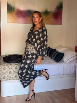 V-Neck Loose Waist Cinched Long Dress Woman Contrasting Colors Short Sleeve Pleated Maxi Dresses Chic Vacation Women's New Dress