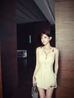 SYJ Soft Style Sleeveless Vest V-Neck Dress Women's Waist-Cinching Design Zipper A-Line Skirt Fashion Casual High Waist