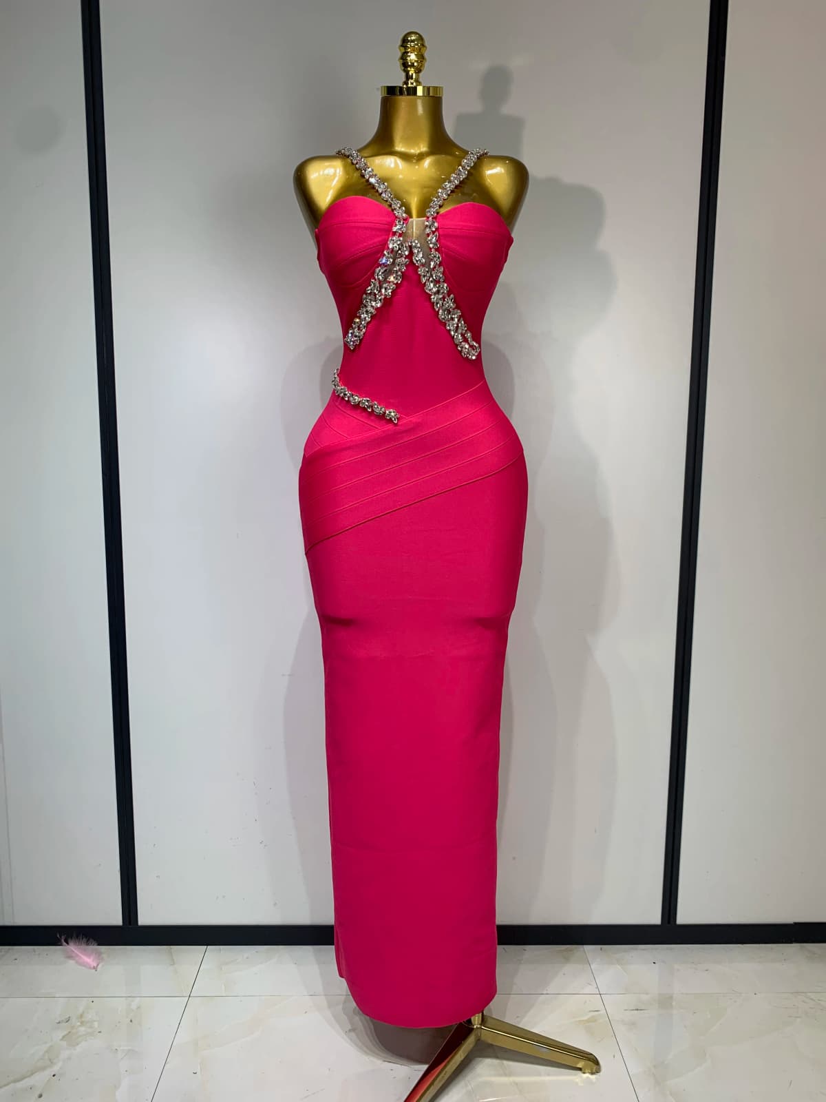 Women Sexy Backless Shinning Crystal Bodycon Long Bandage Dresses Celebrate Birthday Elegant Evening Party Wedding Guest Gown