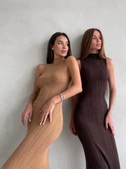 2025 Spring Sleeveless Knitwear Turtleneck Long Dress Female Slim Elegant Fashion Autumn Ribbed Knit Dress For Women Maxi Dress