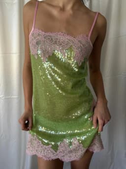 Sexy Sequin Lace Trim Mini Dress Women Fashion V-neck Sleeveless High Waist Female Sling Dresses 2026 Summer Lady Vacation Robes