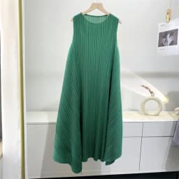 ALSEY Miyake Pleated Fashion Sleeveless Women for Dress Summer New Elegant O-neck Solid Color Loose Simple Casual Party Dress