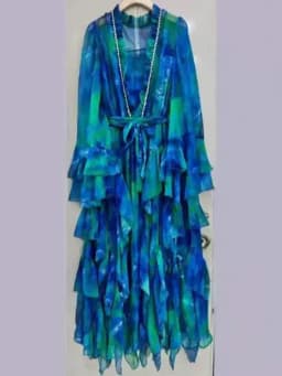 Spring/summer 2025 new V-neck long-sleeved dress with sling print elegant lace waist wooden ear layer upon layer ruffled long sk