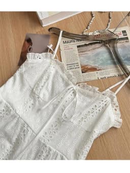 Korean Style V-Neck A-Line Dress Lace Trim Layering Hollow out Loose Fit Casual High Waist Polyester Fiber No Sleeve Dress