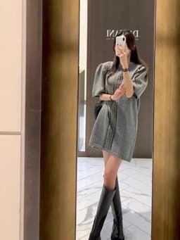 Retro Bubble Sleeve Knitted Short Dress Women Loose Sweater Dress round Neck Pullover Autumn New Style Comfortable Casual Dress