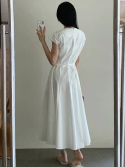 Minimalist Korean round Neck Waist-Cinching Dress Women's Summer New Style Short Sleeve Long Dress Simple Elegant Fashionable