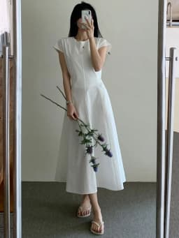 Minimalist Korean round Neck Waist-Cinching Dress Women's Summer New Style Short Sleeve Long Dress Simple Elegant Fashionable