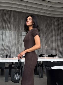 Elegant Women's Knitted Dress O-Neck Short Sleeve Solid Hip Package Lady Long Dresses 2026 Summer Fall Fashion Female Vestidos
