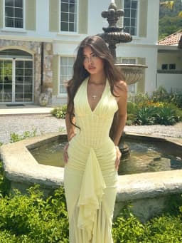Yellow V Neck Halter Mermaid Maxi Dress Women's Sleeveless Ruffle Slit Long Dress 2026 Elegant Wedding Guest Evening Party Robes