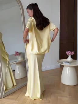 Fashion Yellow Satin Tops Skirt 2 Piece Set Women Lace Up Top High Waist Mermaid Skirt 2025 Summer Sexy New in Matching Suits