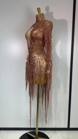 Women Sexy Long Sleeve Tassel Diamond Dress Luxury Birthday Evening Party Costume Nightclub Celebrity Stage Performance Outfit