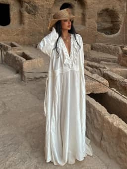 HH Female Beach Style Long Dress White V-Neck Long Sleeves Flounced Edge Lace-Up Decoration Women Summer Fashion Dresses