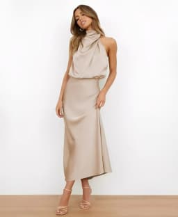 Summer Luxury Sleeveless Silk Satin Long Dress Women Elegant Off Shoulder Celebrity Evening Dress Partywear Lady Trumpet Dress