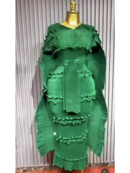 2025 High-end Banquet Dress Light Luxury Niche Ruffle Cake Skirt Heavy Industry Pleated Slim Long Dresses Summer New