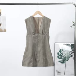 Casual Stripe Sleeveless Mini Dresses Women's Slim Waist-cinching V-neck Dress 2026 New Ladies Spring Summer Solid Outwear