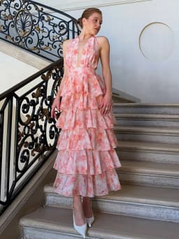 2026 Summer Floral Printed Halter Neck Ruffled Dress Waisted Elegant V Neck Women Vacation Irregular Layered Bavkless Vestidos