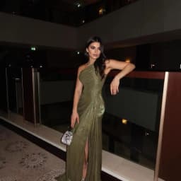 Autumn and Winter Corseted, Pleated Evening Dress with Flowing Ribbons and Sparkling Details for Women in Dubai and Turkey