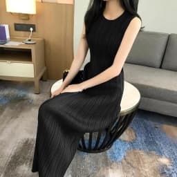 High-grade Women Solid Color Vestidos Lady Fashion Pleated Sleeveless Maxi Dress Summer Femme New Round Neck Vest Long Dresses