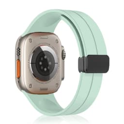 Magnetic Strap For Apple watch ultra band 49mm 45 mm Silicone Bracelet iWatch Series 7 8 se 6 5 3 44mm 45mm 40mm 41mm 42mm 38mm