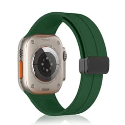 Magnetic Strap For Apple watch ultra band 49mm 45 mm Silicone Bracelet iWatch Series 7 8 se 6 5 3 44mm 45mm 40mm 41mm 42mm 38mm
