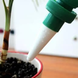 Deep Drip Watering Stakes 2pcs Flower Garden Dripping Device Potted Flower And Vegetable Dripping Stakes For Lazy Gardener